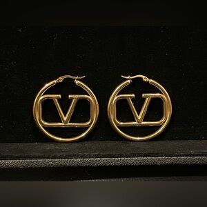 Fashion Jewelry Gold Logo Hoop Earrings